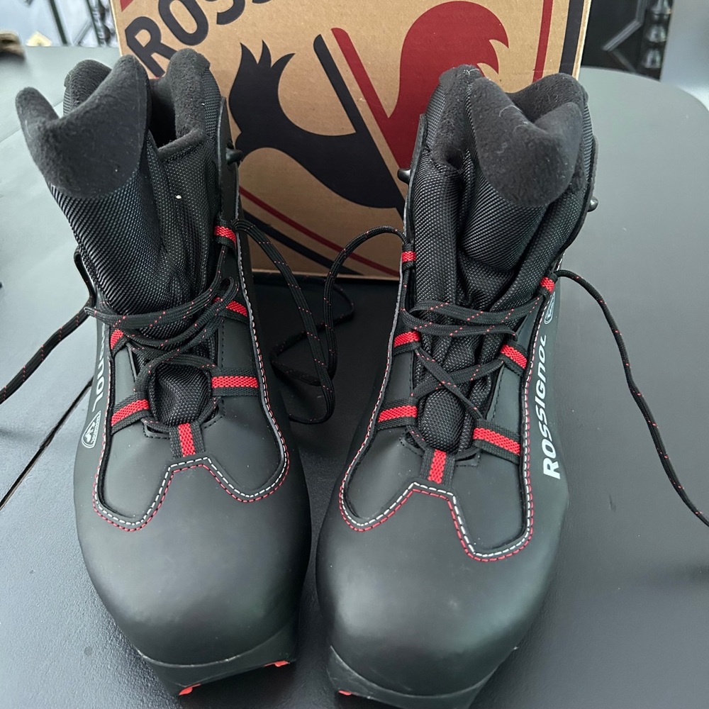Rossignol XC-1 Women’s Ski Boots Size 39